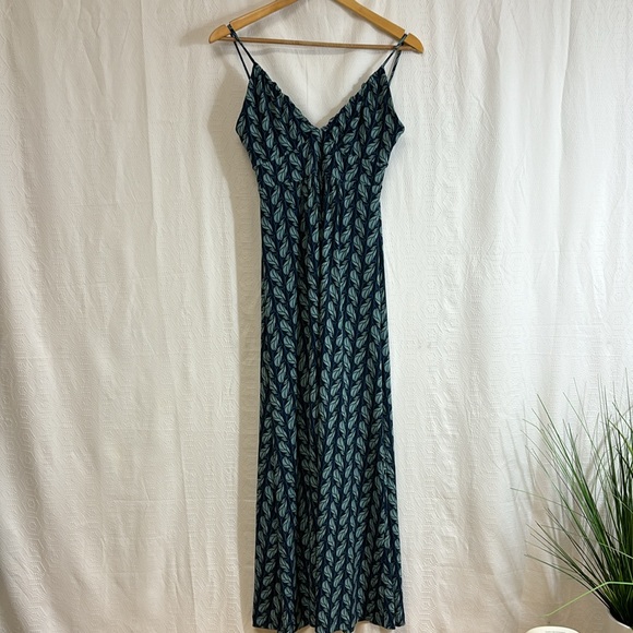 BCBG MAXI DRESS - Picture 4 of 9